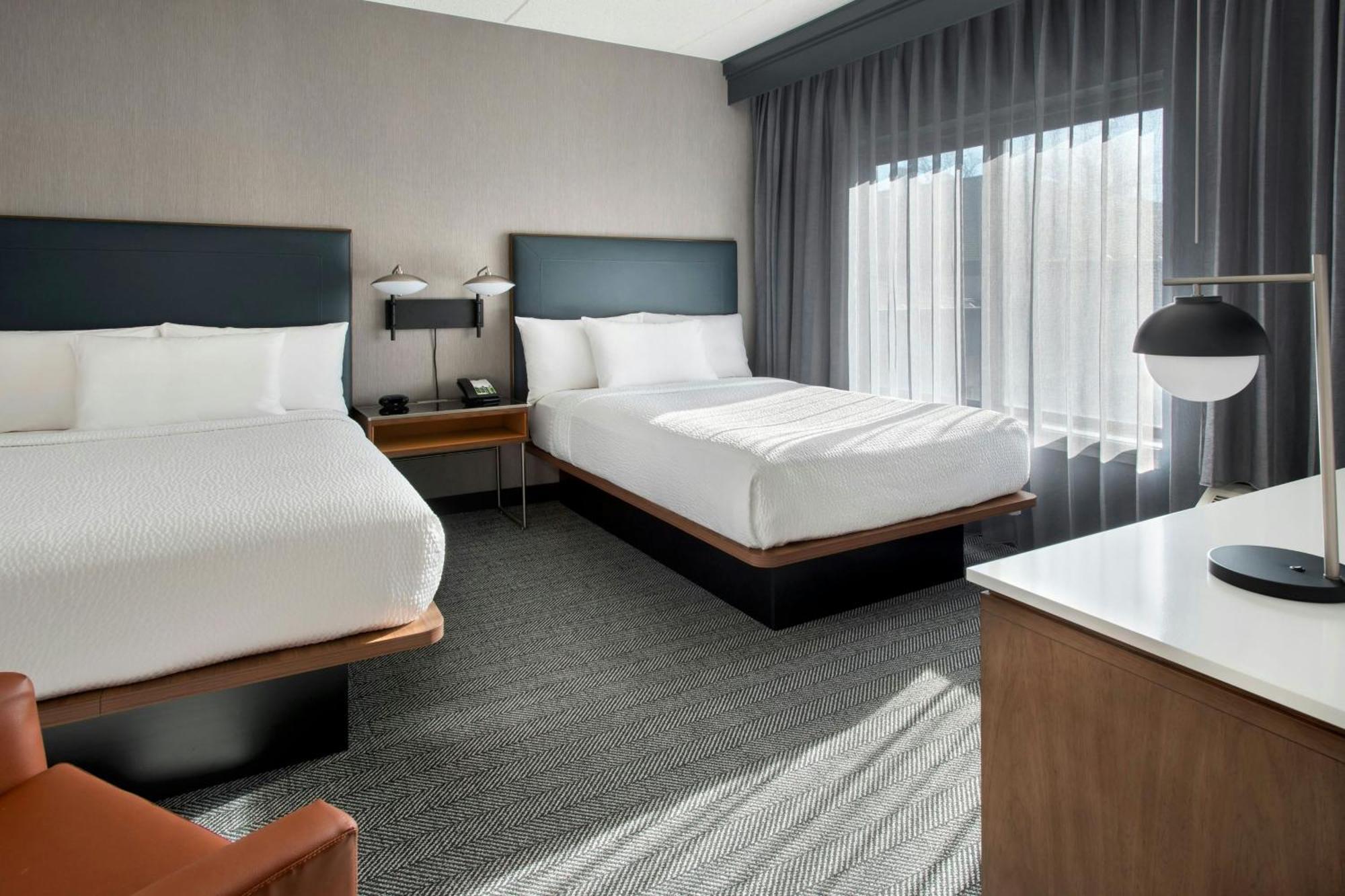 Courtyard By Marriott Rye Hotel Eksteriør billede